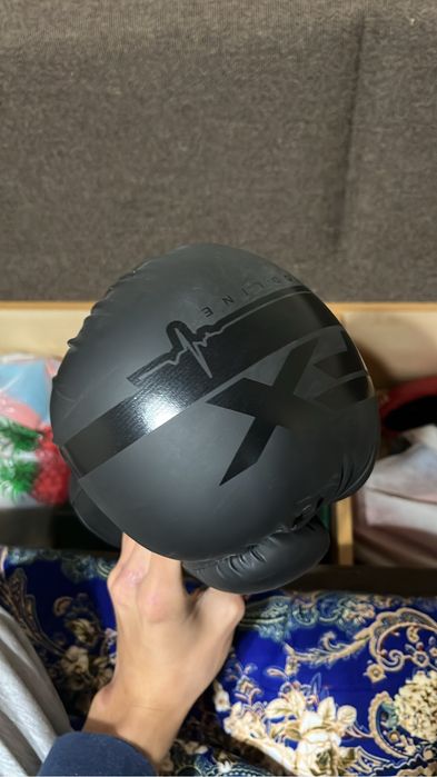 Перчатки для бокса