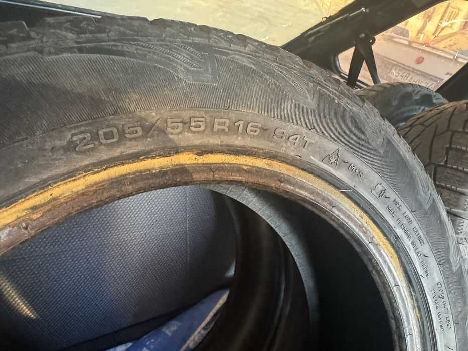 Продам зимние шины