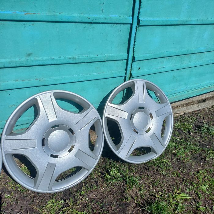 Продам колпаки на 15