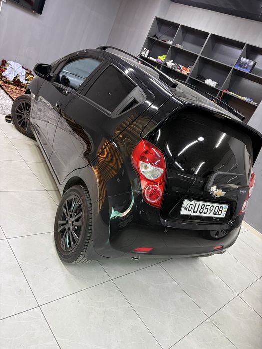 Spark Black Elegant plus