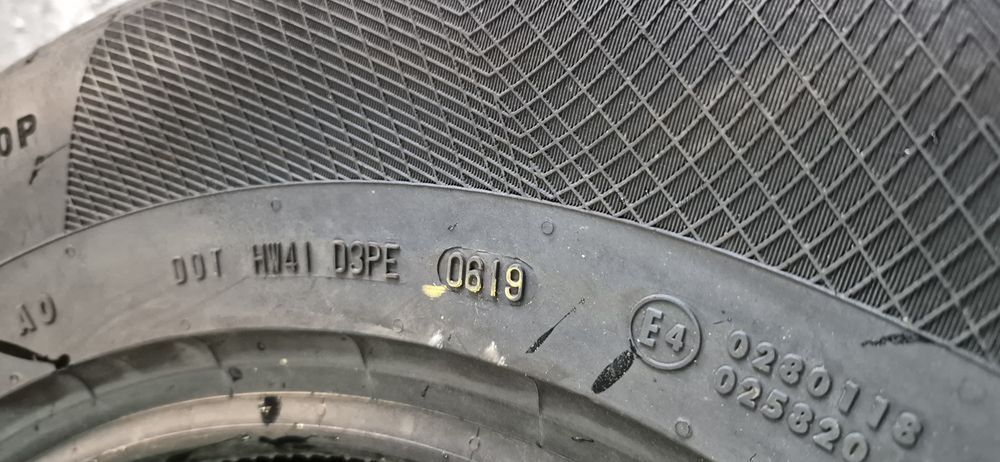 235 65 17 Continental m+s