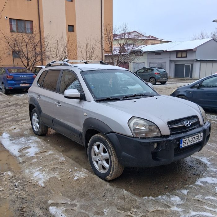 Hyundai Tucson 2005 diesel 4x4 necesita reparatii