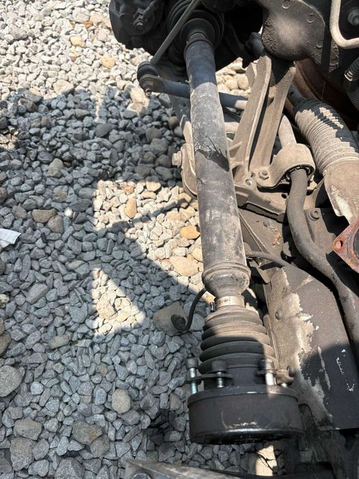 Planetara VW Jetta Stanga/Dreapta 2006 benzina