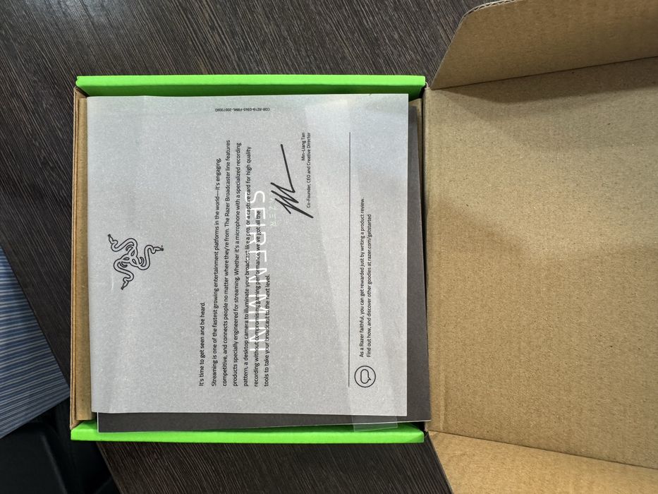 Микрофон Razer Seiren Mini — чёрный