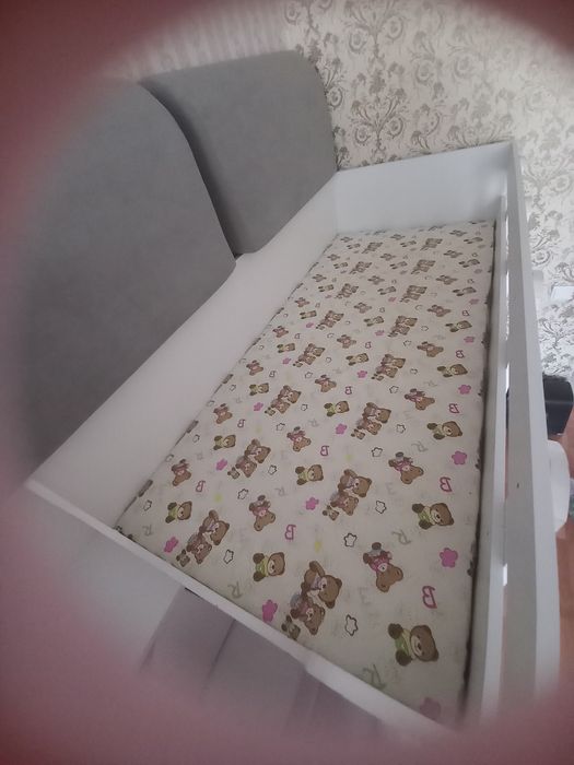 Двухяросный лет кроват