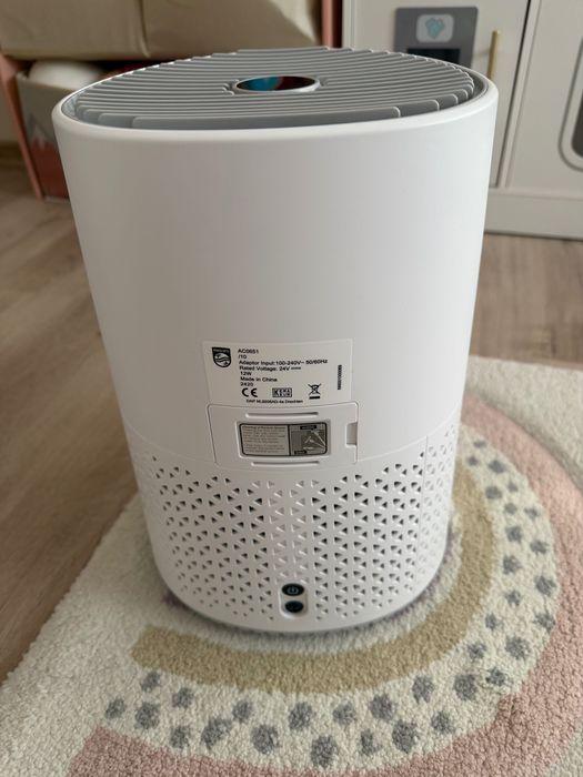 Продавам пречиствател за въздух Philips Air Purifier AC0651/10 до 44м2