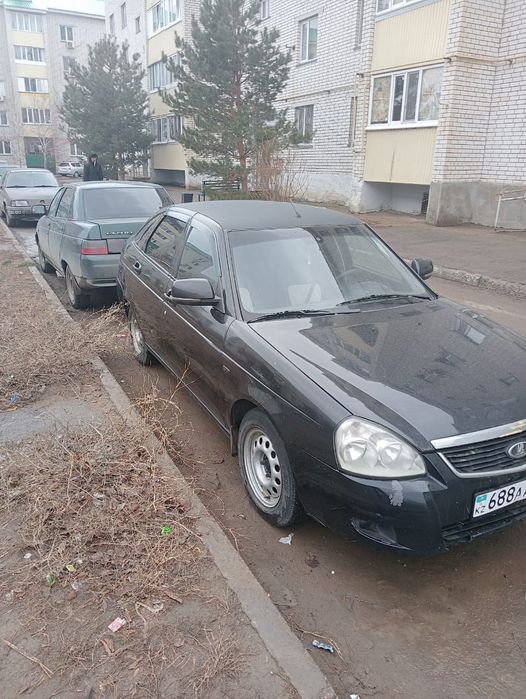 Продам машину Лада Приора хэтчбек