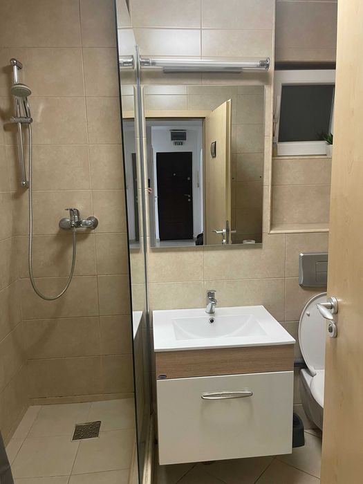 Proprietar: 4 camere decomandat in Piata Unirii,Amenajat Modern