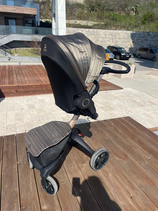 Stokke Xplory X – Limited Edition Gold Black