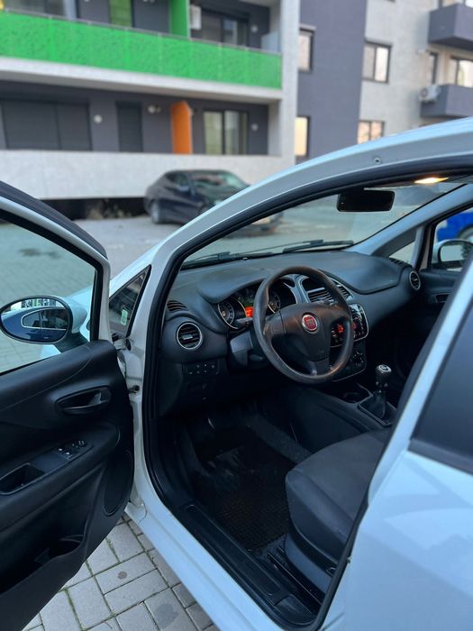 Fiat Punto 2015/03  Euro 6/1.4 Benzina&Gpl/Recent Intrata In Ro