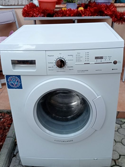 Siemens Bauknecht Masina de spalat Germana Premium 8 KG Clasa AAA 1400 rot