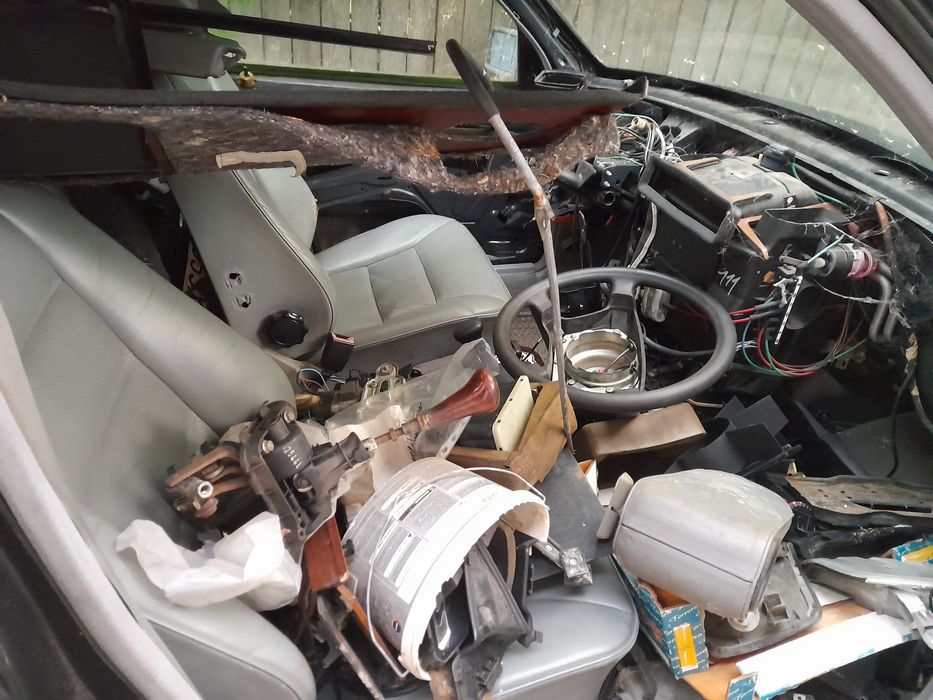 Proiect Mercedes W124