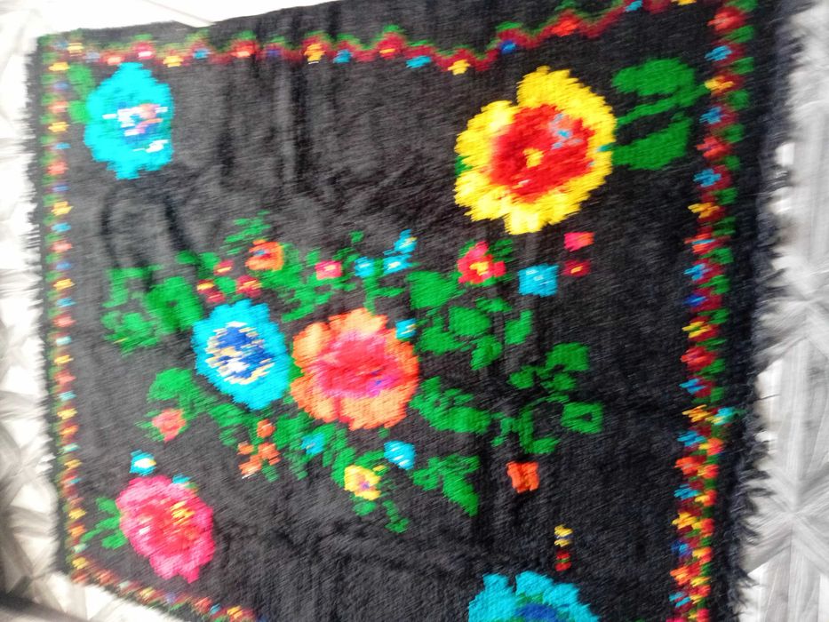 Ръчно изработен китеник