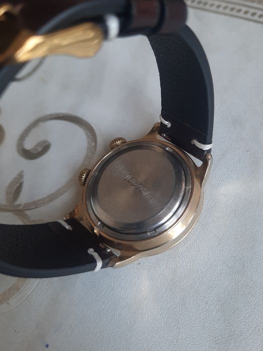 Позолоченные часы Columbus сигнал