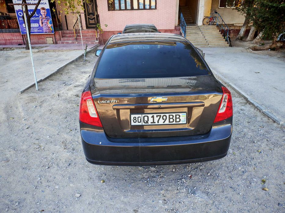 Машина продаж жентра новый почити