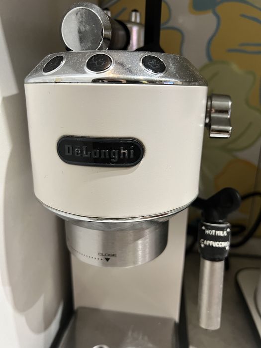 Кофеварка DeLonghi