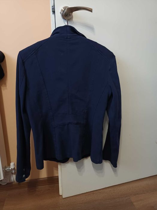 Дамско сако р-р Л
