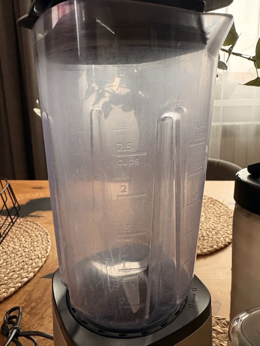 Блендер/чопър Philips