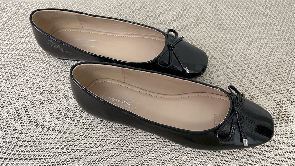 Черные балетки классические