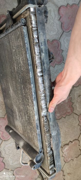 Продается радиатор в сборе