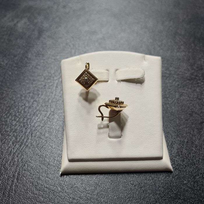 Серги ромбик с Бриллиантами Россия