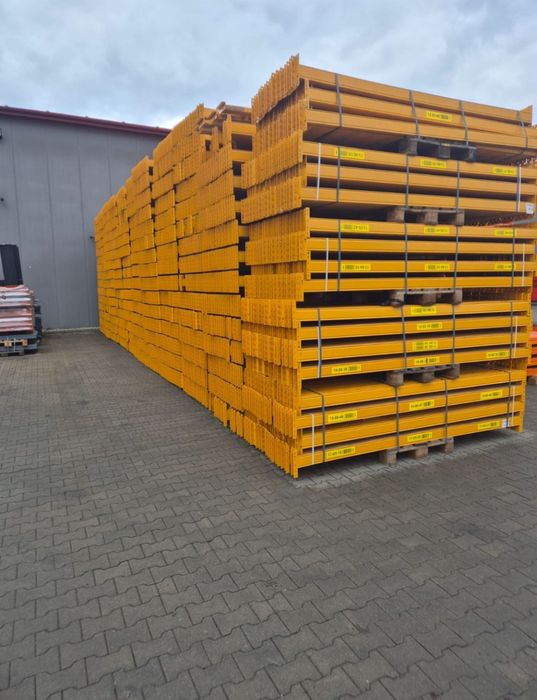 Rafturi metalice industriale reglabile