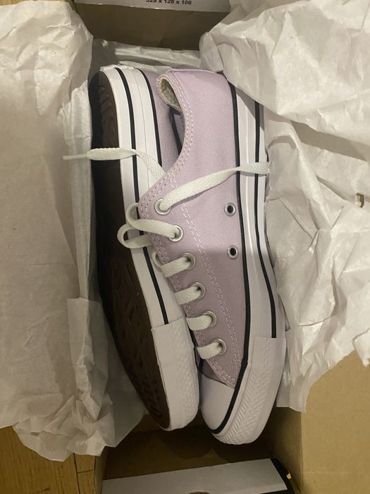 Converse All Star low-top lila