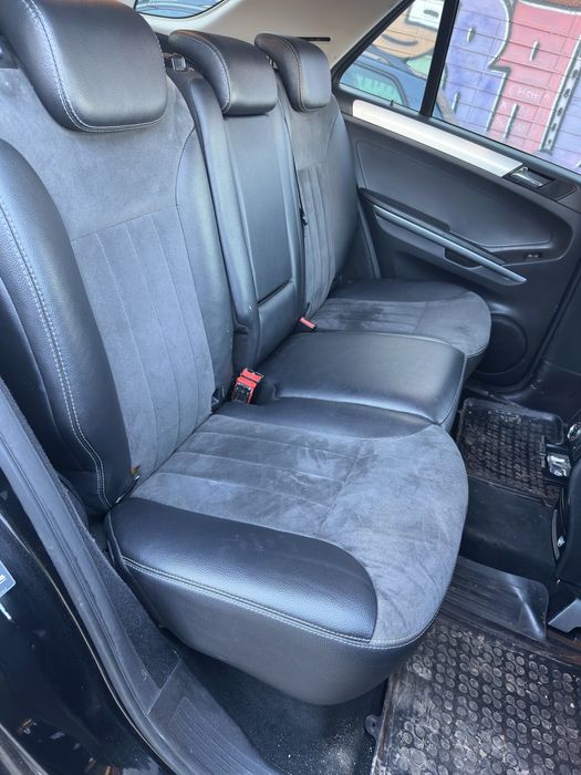 Mercedes-Benz ML320CDI (БАРТЕР)