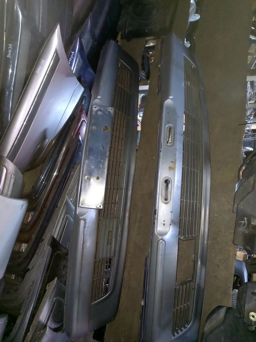 Бампер передний на Мерседес W126