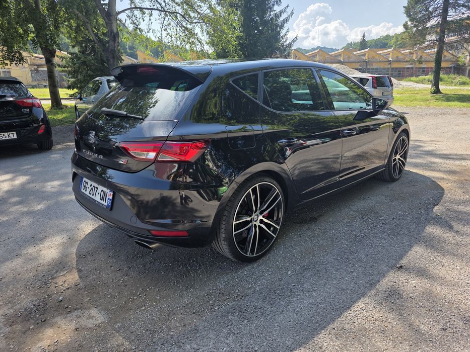 Продава се Seat Leon Cupra