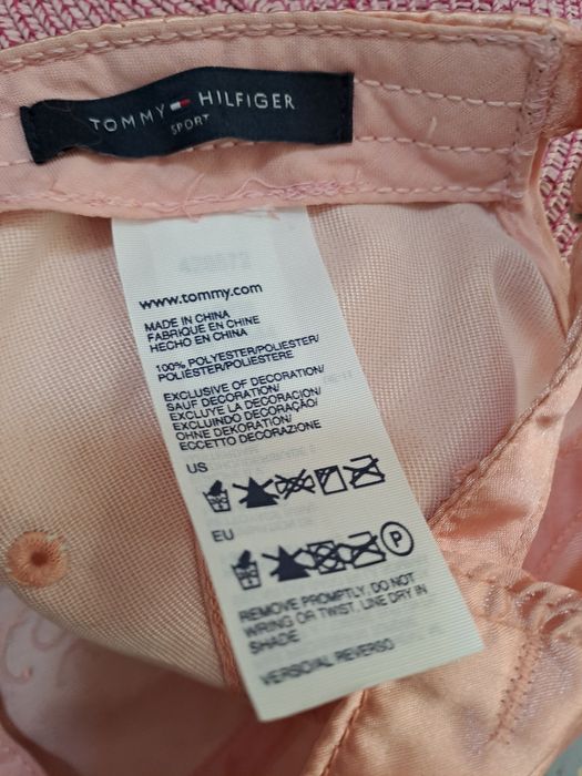 Шапка Tommy Hilfiger и друга