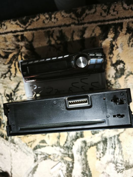 Alpine cd radio CDA-9847R