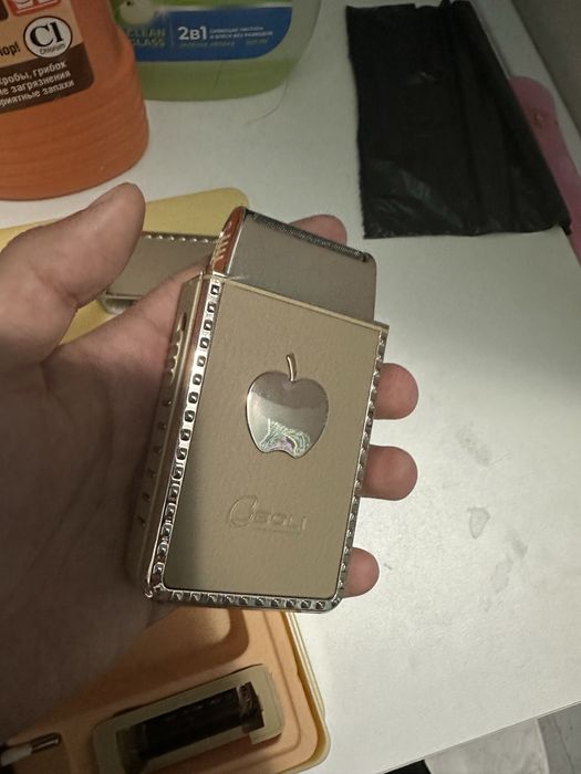 Продам Электробритву