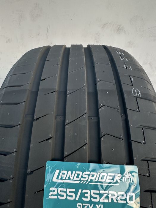 Нови летни гуми LANDSPIDER UHP 255/35R20 97Y XL БОРД 2553520