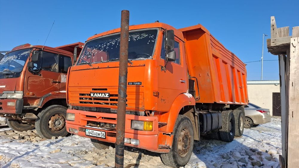 КаМАЗ самосвал, 30 тонник
