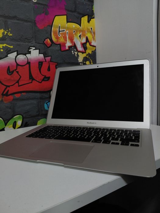 Macbook air 2012