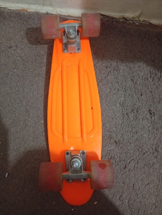 Пинеборд продается