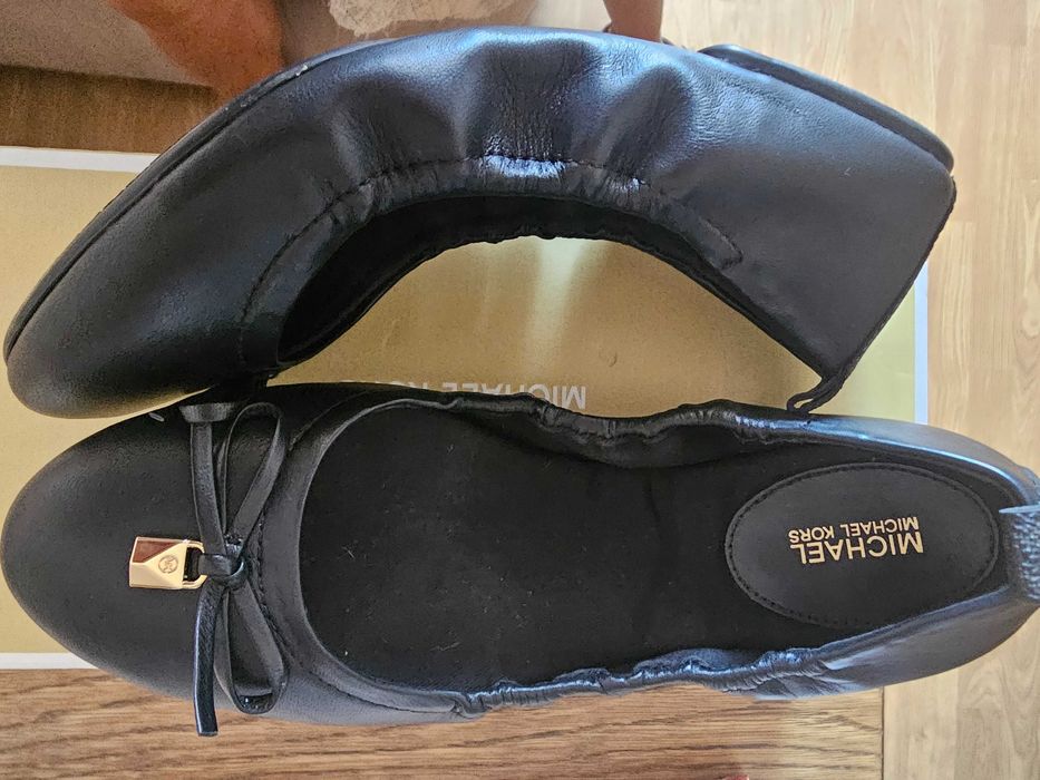 Michael kors балеринки естествена кожа