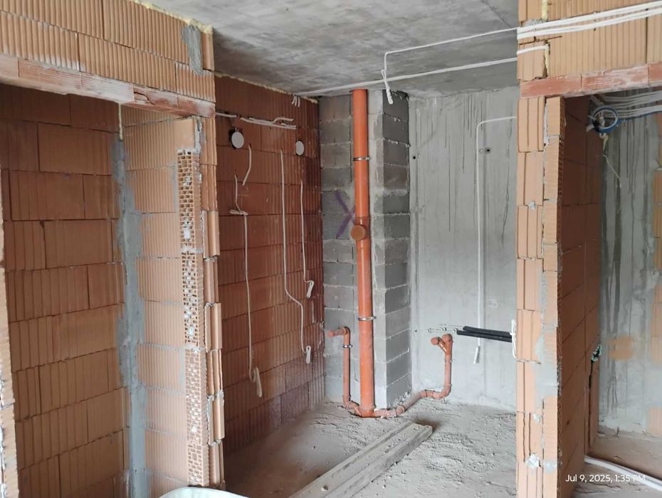 Продава се Двустаен апартамент в София, Сухата река - 64 кв.м за 2125 €/кв.м - Снимка #3