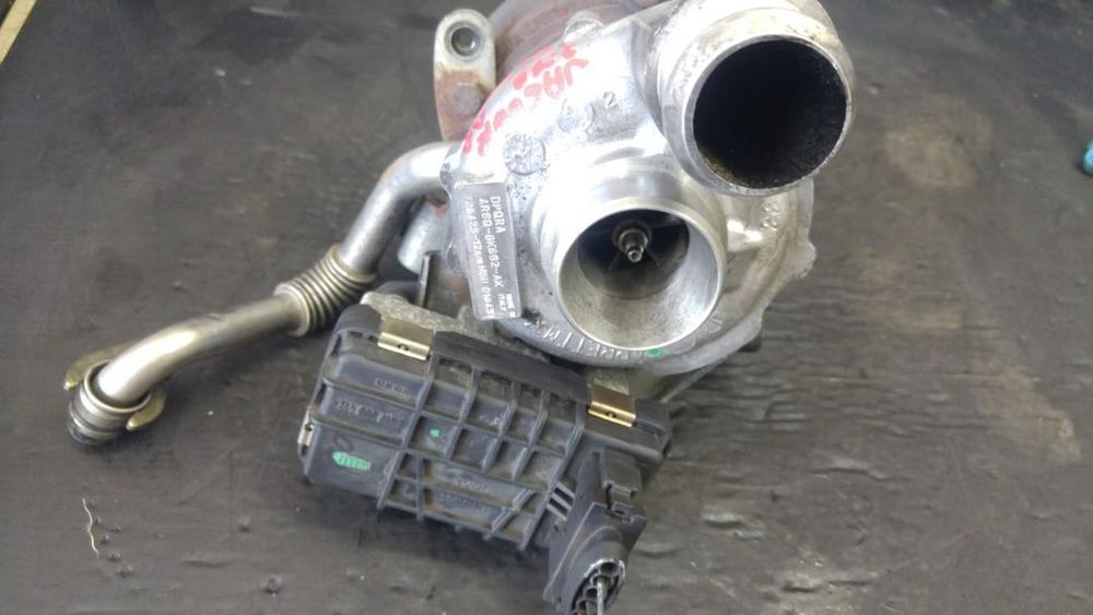 turbina dreapta jaguar xf 1 x250 2.7 d eld eld11  4r8q-6k682-ak