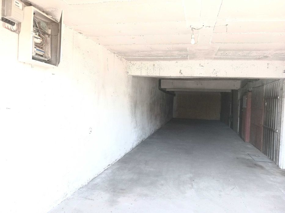 Spațiu comercial sau birouri Burdujeni demisol+parter 460 mp. 8E/mp.