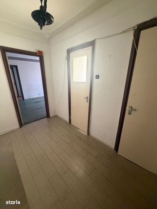 Apartament 3 camere, Narcisa