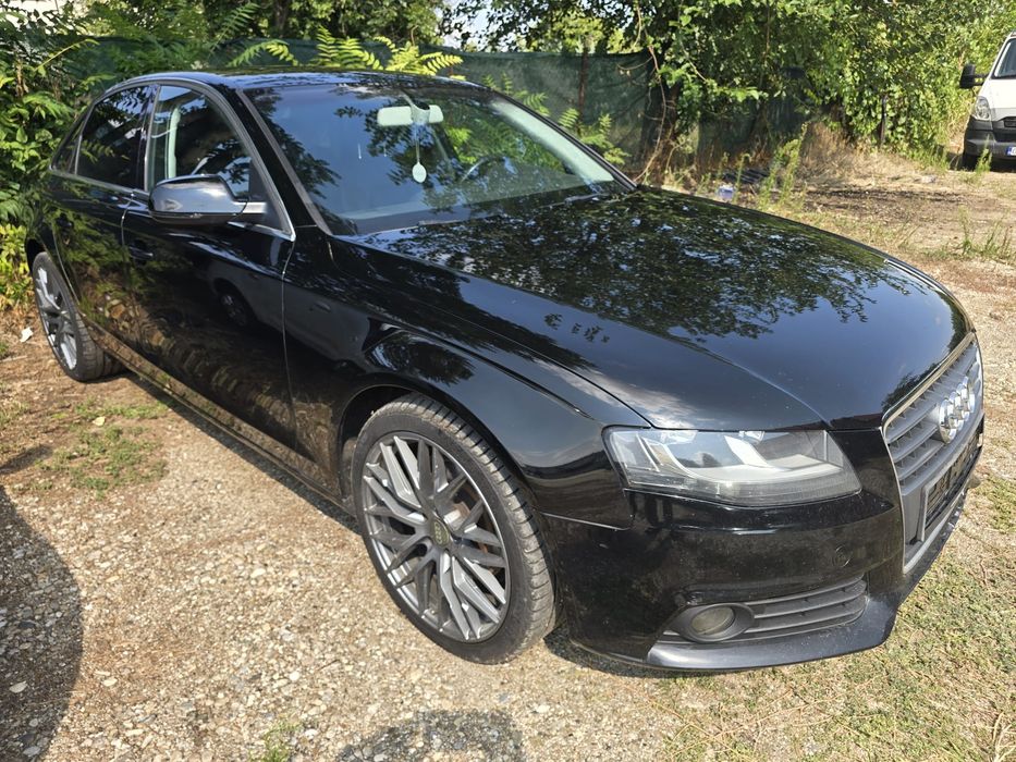 AUDI A4.B8.Motor 2.0 tdi.