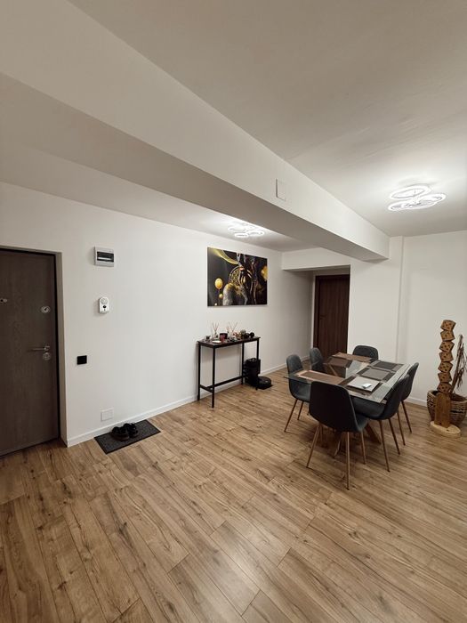 Apartament Premium 3 Camere Decomandat – 76 mp – B