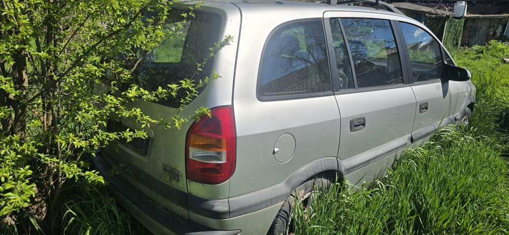 Opel Zafira gas бензин
