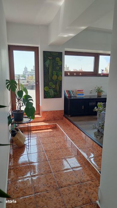 Apartament 2 camere, ultracentral, cu terasa generoasa – Str. Cultur