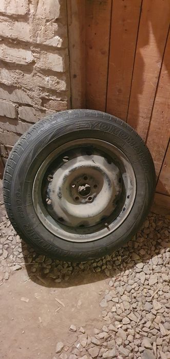 Продам шины с диской