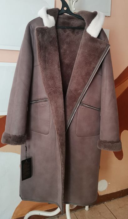 Продам облегченную дублёнку, цвета какао