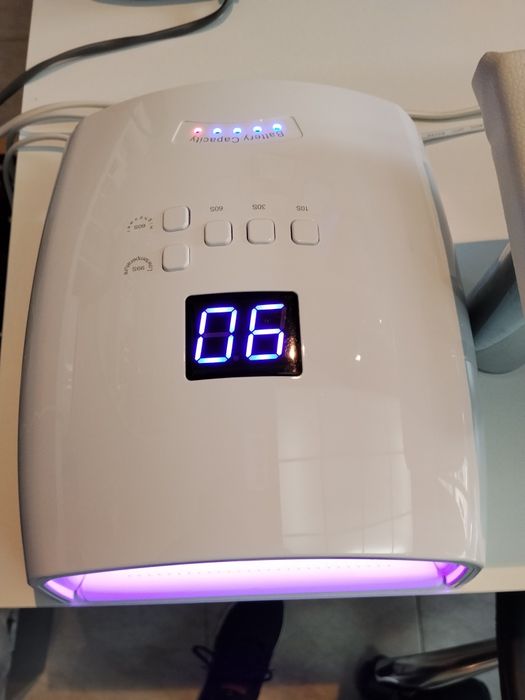 UV LED лампа акумулаторна