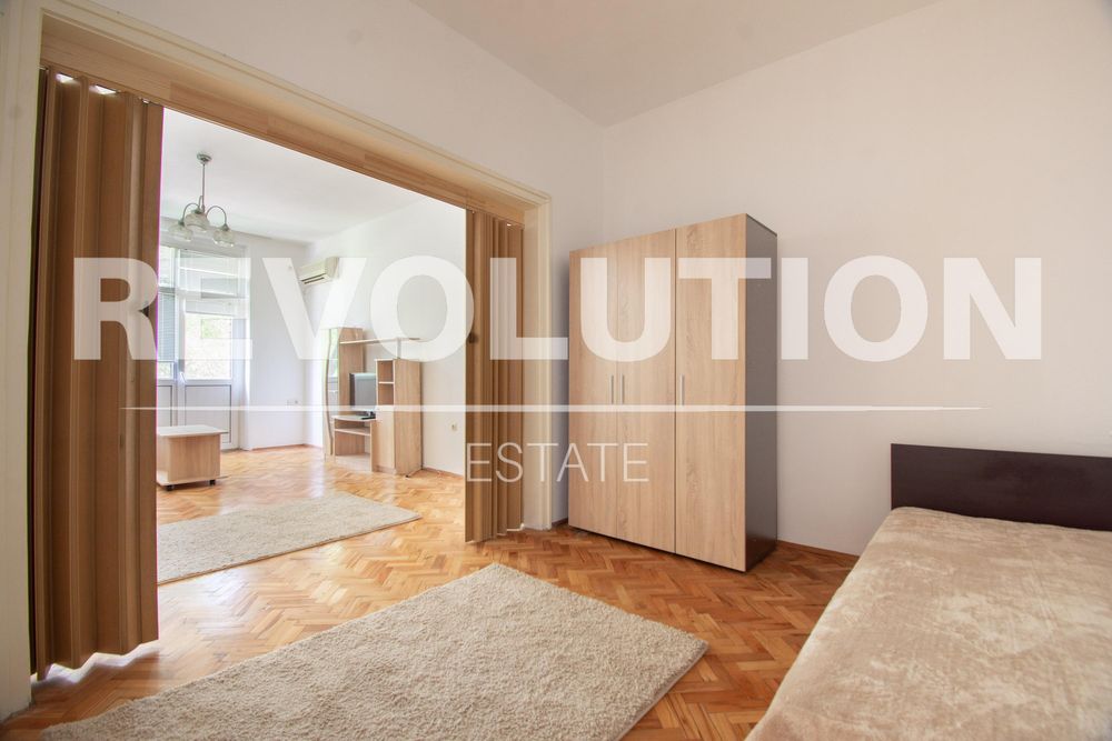 Дава се под наем Тристаен апартамент в София, Гео Милев - 85 кв.м за 698.19 € - Снимка #9